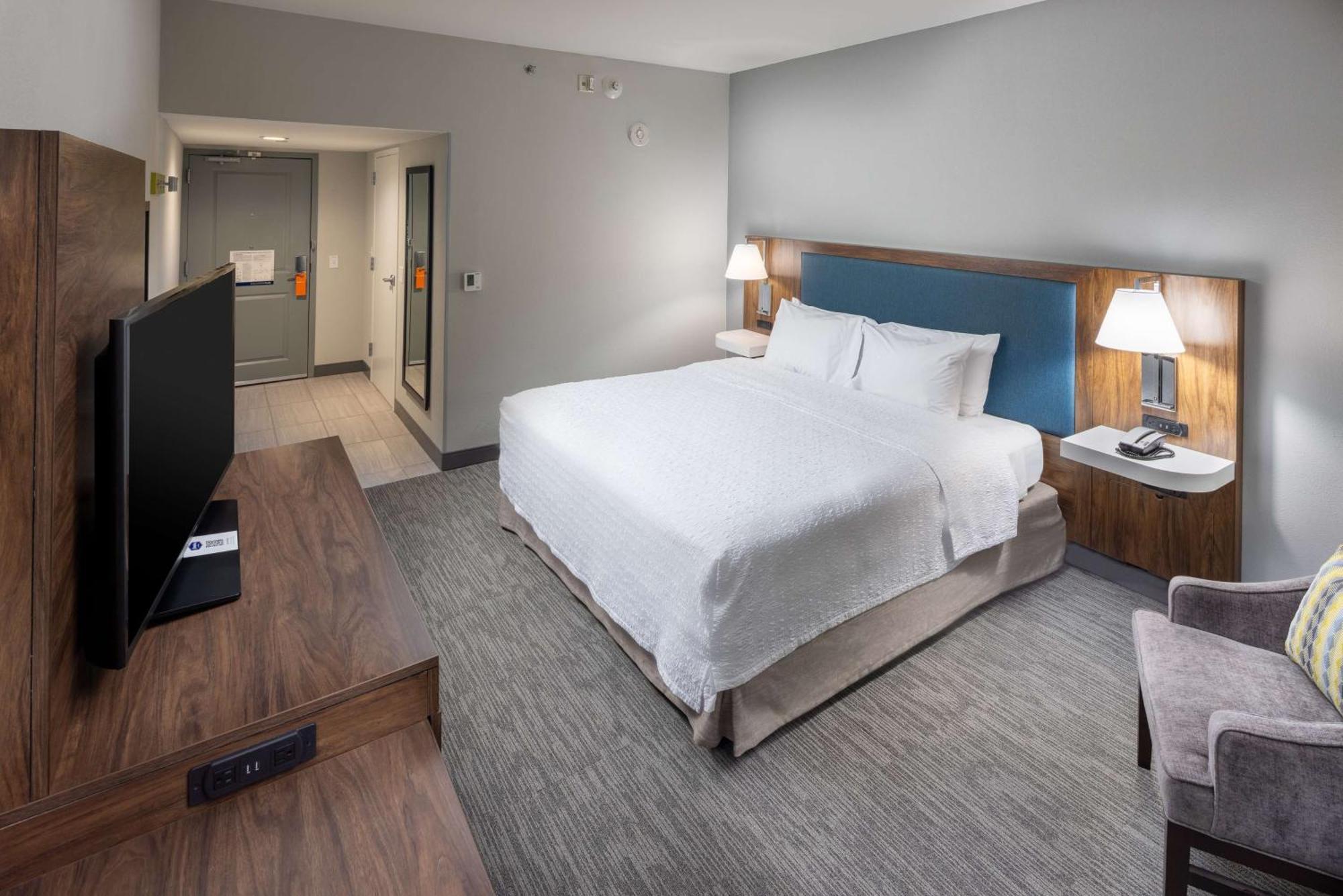 Hampton Inn Asheville-Tunnel Road Exteriör bild